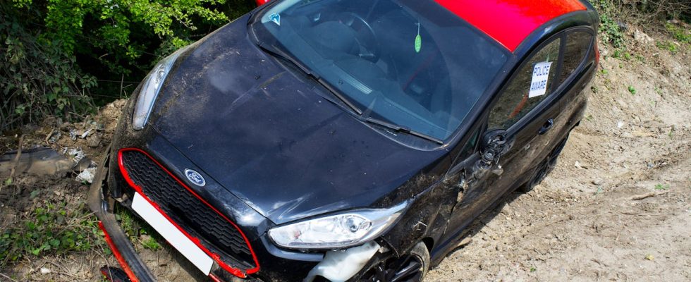 Ce trebuie să faci când ești implicat într-un accident ușor?
